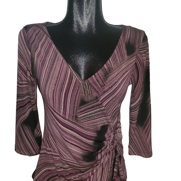 Reitmans Black and Burgundy Bandage Striped Faux Wrap Top M - Picture 2 of 6
